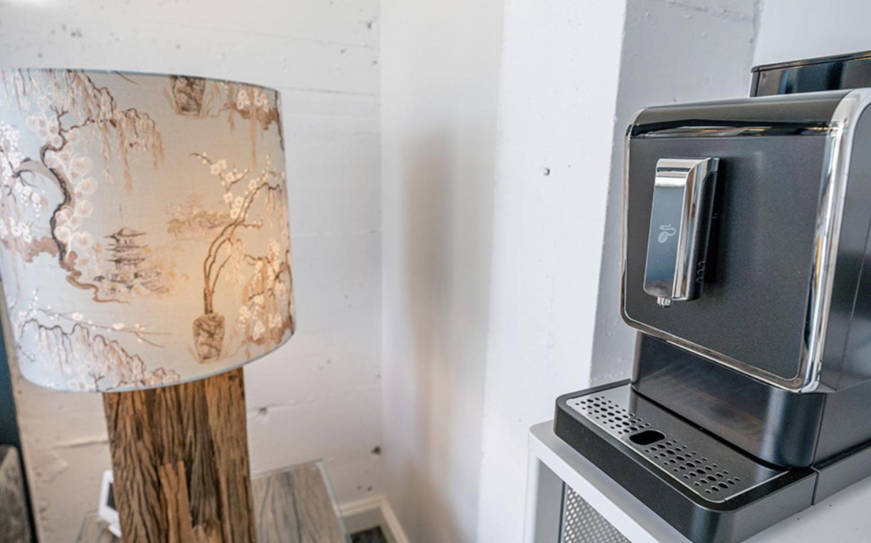 Aparthotel Besotel Mettmann-schicke Oder Naehe Golfplatz Gruiten Und Neandertal Mit Glasfaser Wlan Und Parkplatz-viele Schlafzimmer Mit Bad En 2*